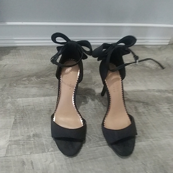 LC Lauren Conrad Shoes - Lauren Conrad black open toed high heeled shoes